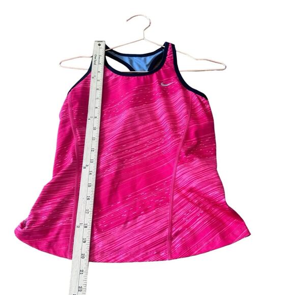 Nike Dri-Fit Tank Size small - Picture 3 of 6